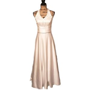 1001 Nights White Satin Halter Gown 5/6 NWT